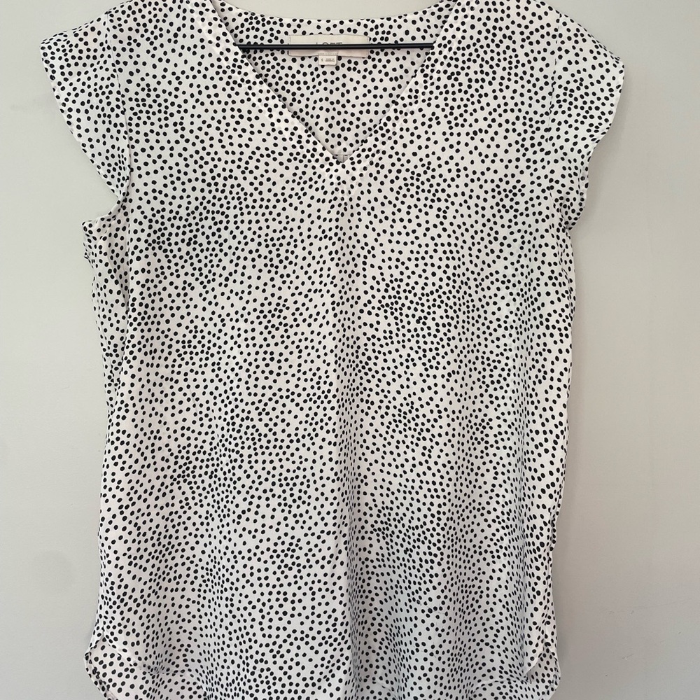 LOFT Polka Dot V-Neck Women's Top